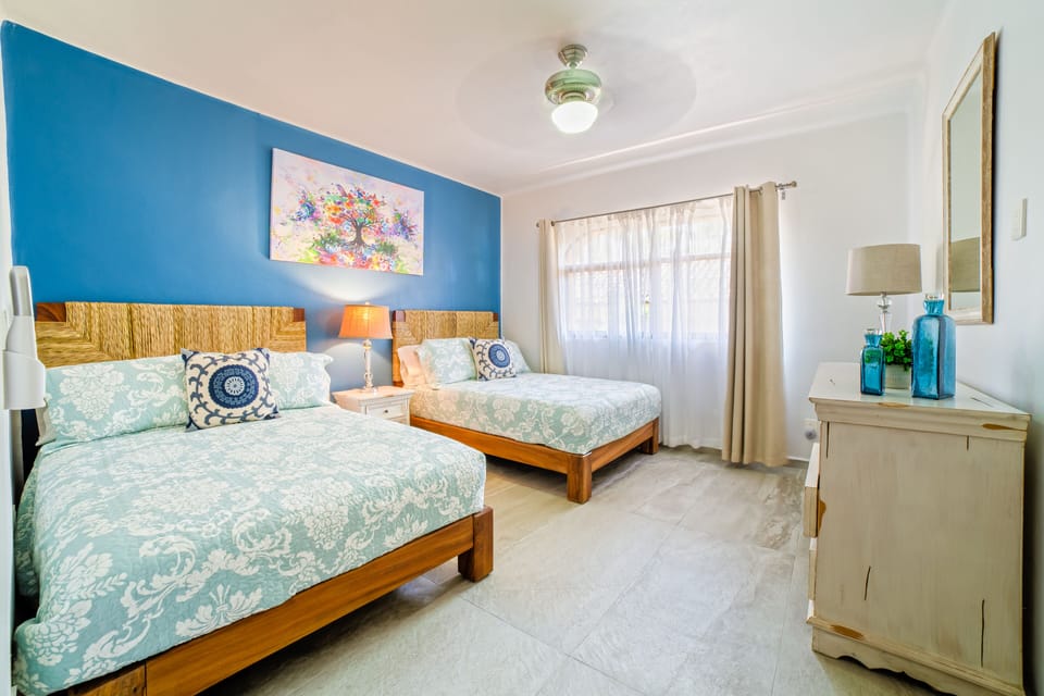 Condo - Image 20