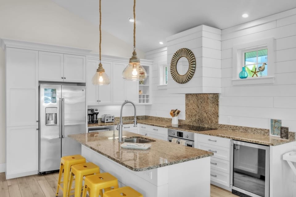 House, 5 Bedrooms | Private kitchen | Coffee/tea maker, fridge, toaster