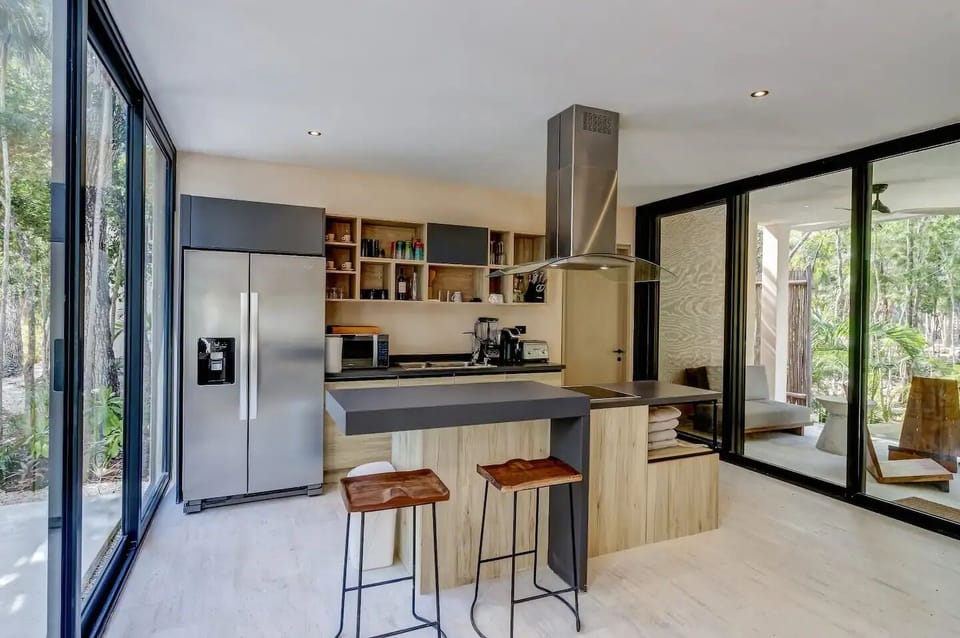 Private kitchen