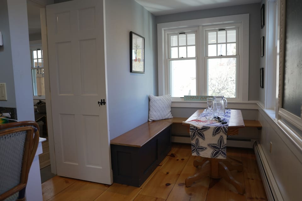 Cozy breakfast nook.