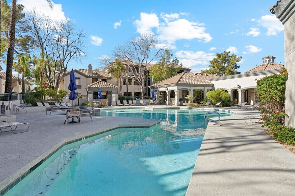 Heated Pool and Spa in Scottsdale Near Westworld