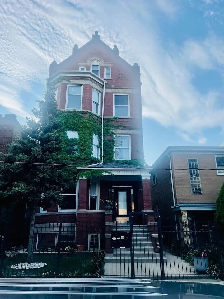 Classic Chicago brick building entrance located in the vibrant Avondale neighborhood.