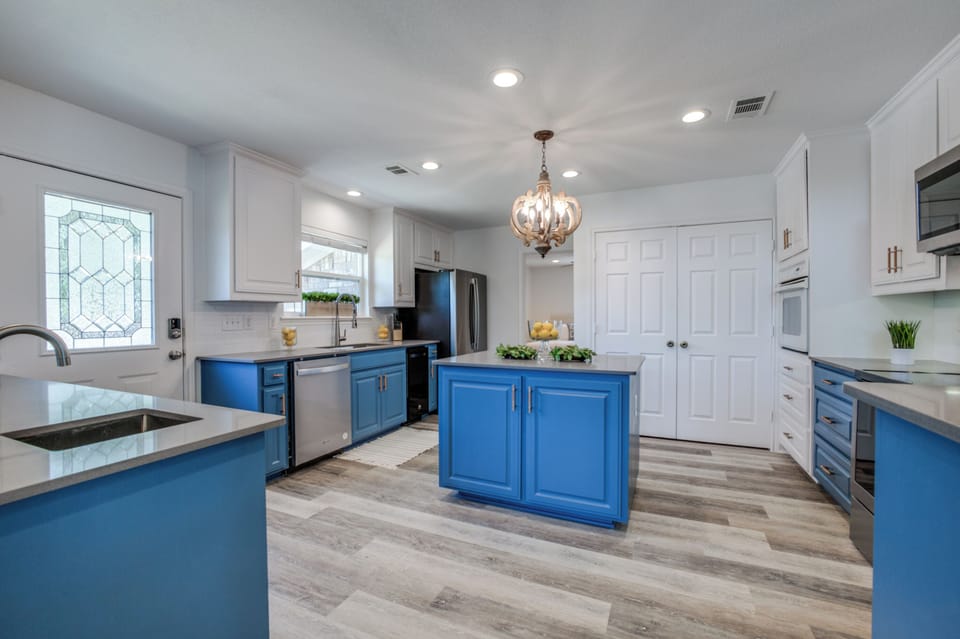 Full Kitchen