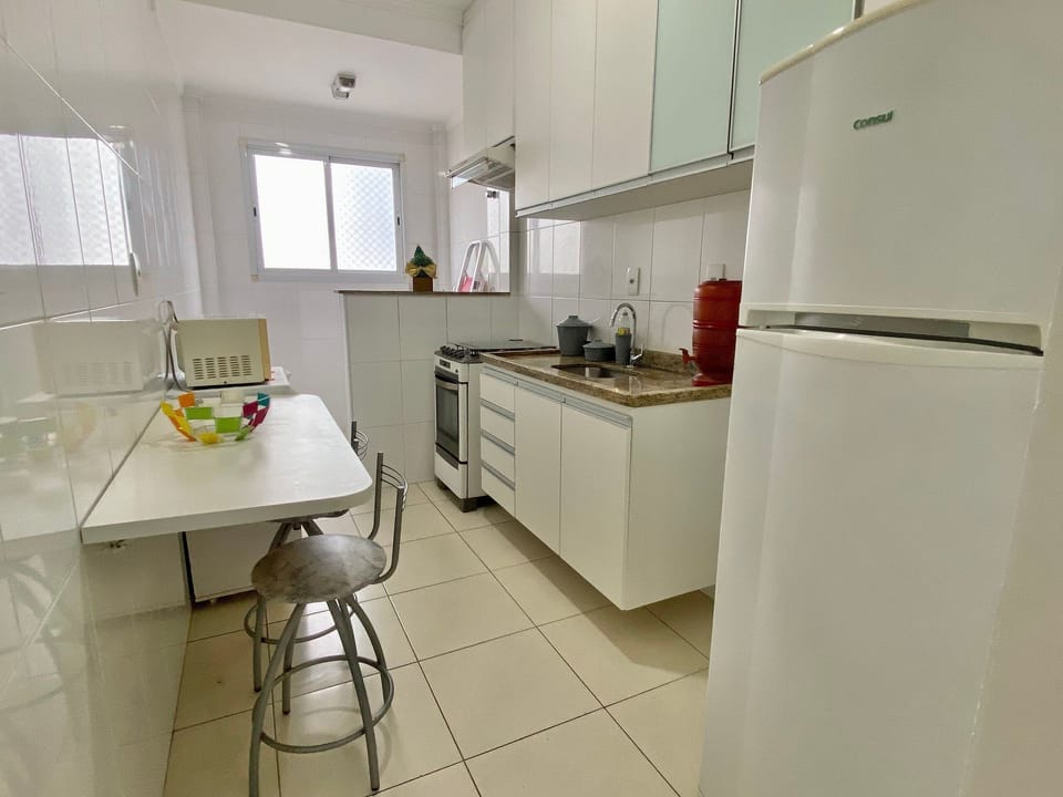 Comfort Apartment | Private kitchen | Fridge, microwave, oven, blender