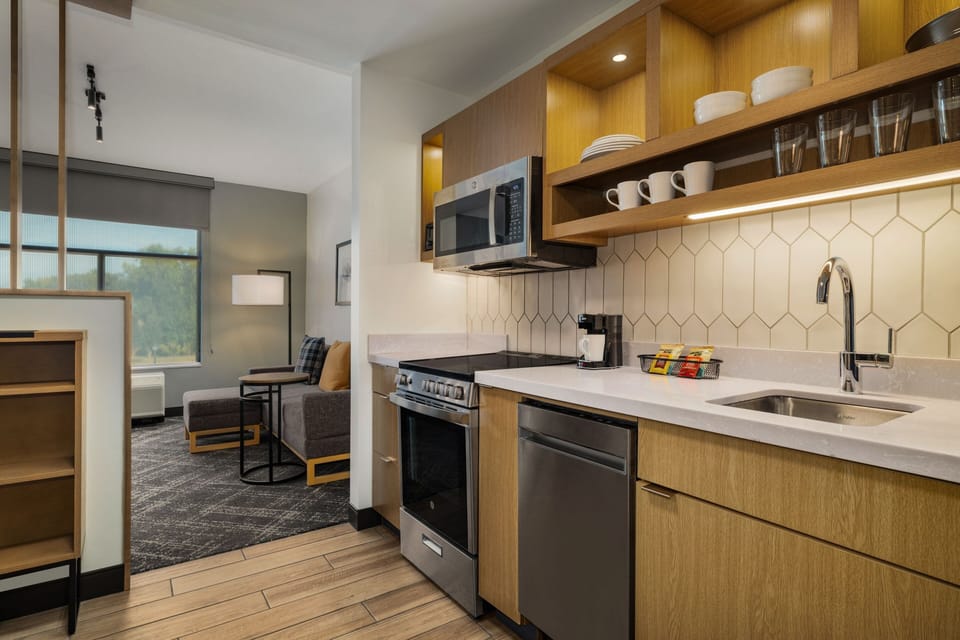 Egyptian cotton sheets, premium bedding, desk, laptop workspace