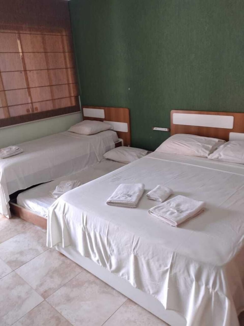 Economy Suite | 10 bedrooms, free WiFi