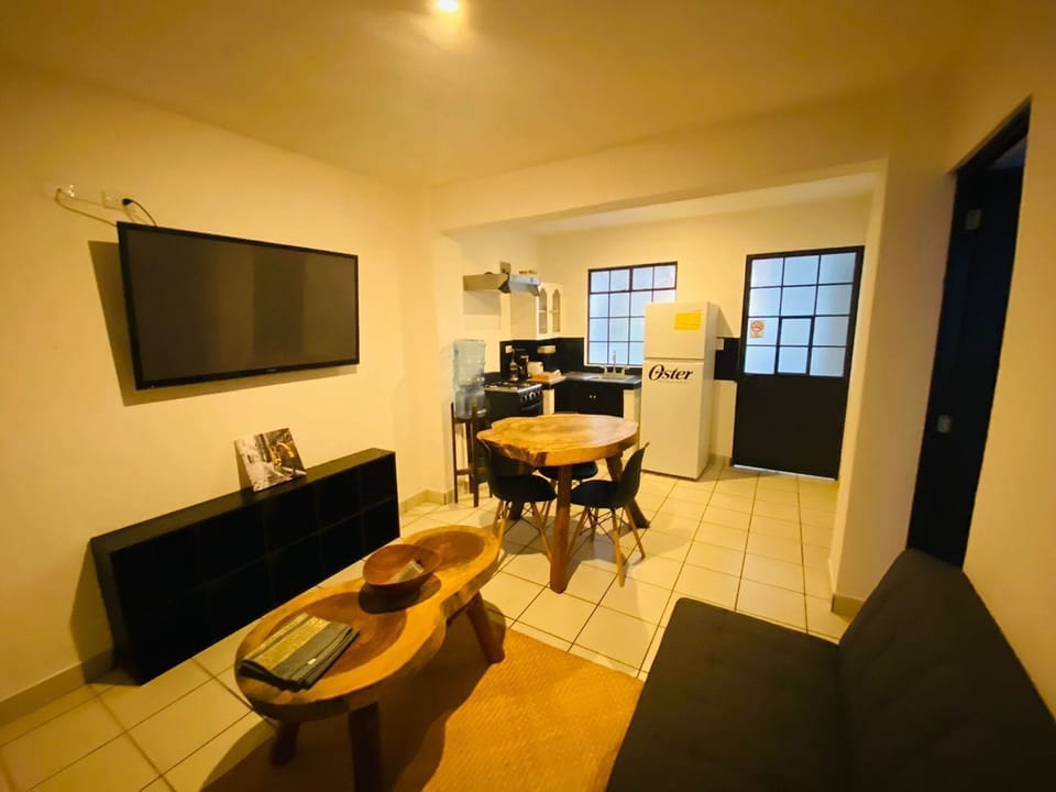 Comfort Apartment, Multiple Beds | Individually decorated, free WiFi, bed sheets