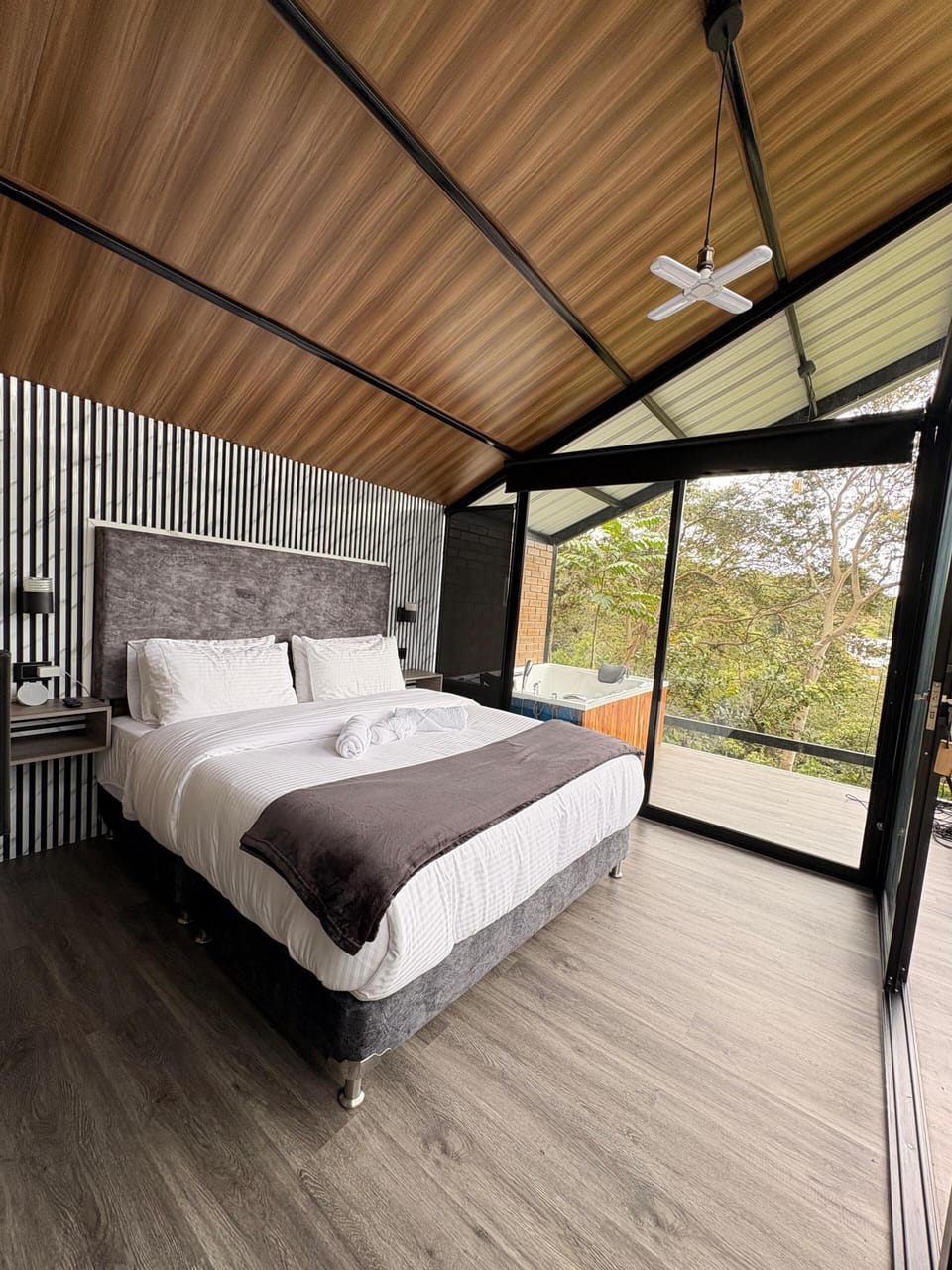 Standard Cabin | 1 bedroom, premium bedding, down comforters, free WiFi