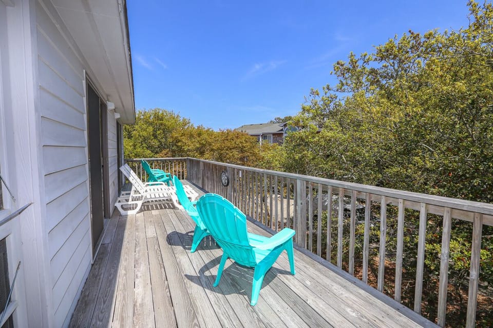 Sun Deck 2022