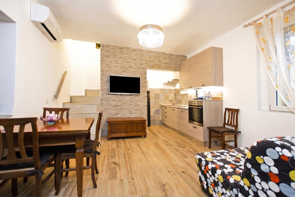Living and dining room
