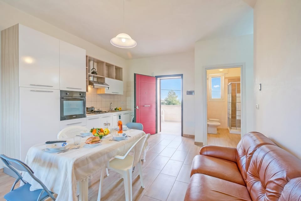 Kitchen and dining area