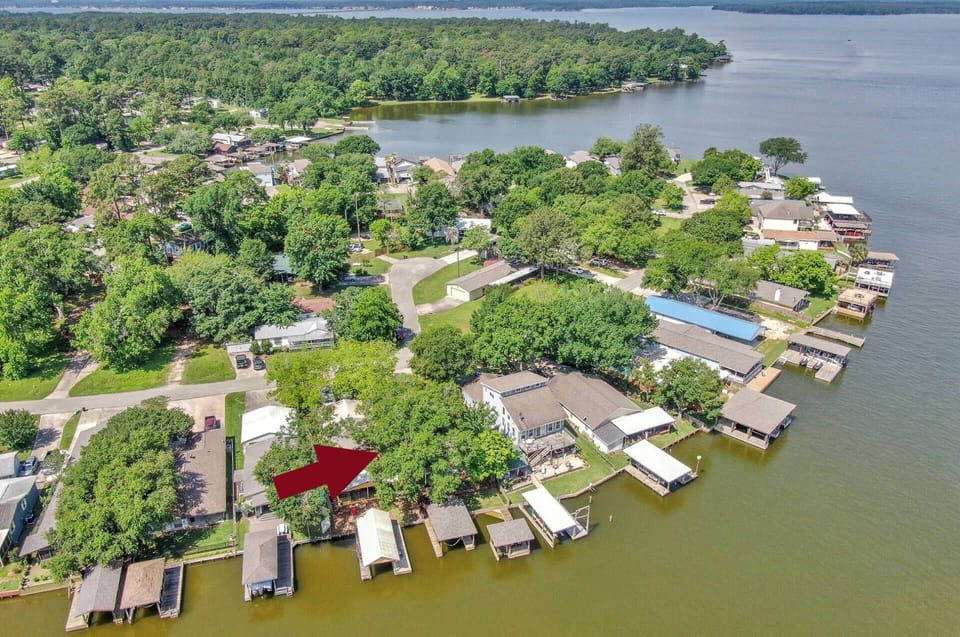 The boat ramp is located right around the cove
