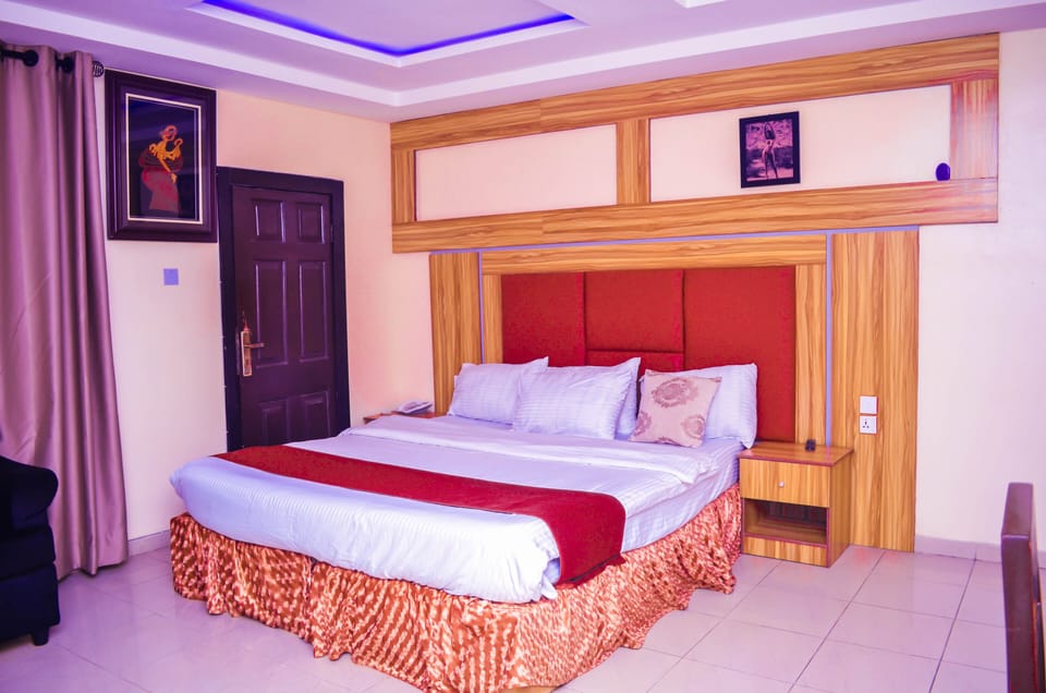 Premium bedding, free WiFi, bed sheets