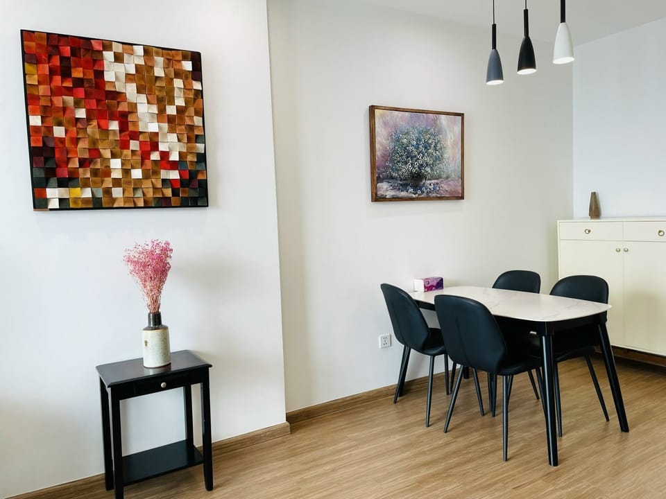 City Apartment | Living area | Flat-screen TV