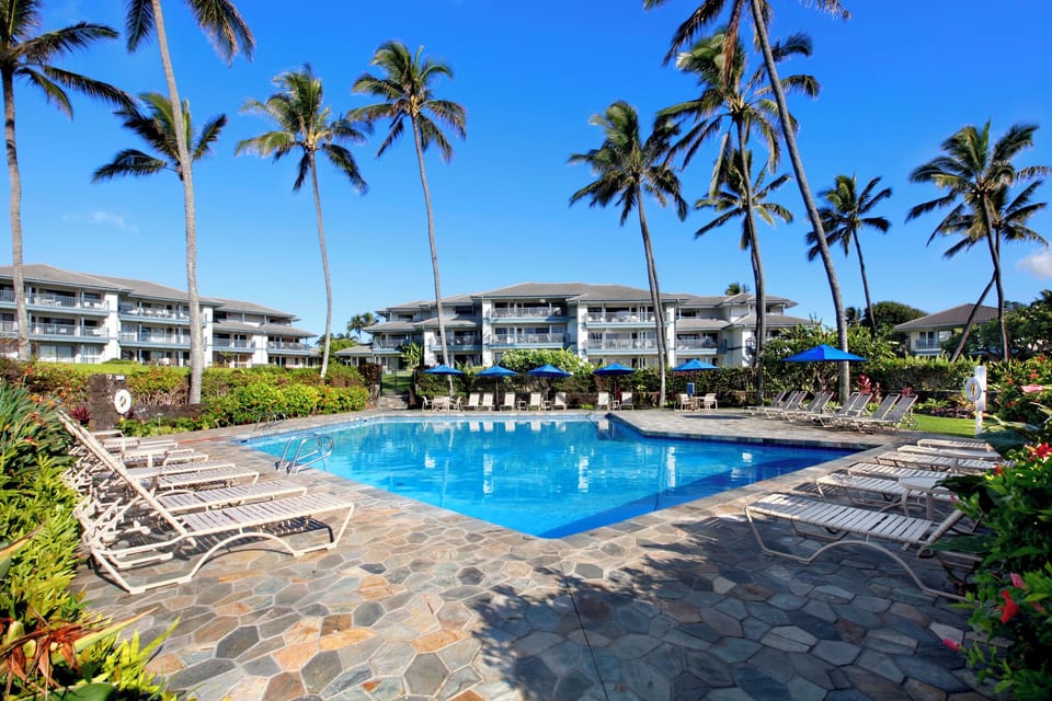 POIPU SANDS SHARED POOL