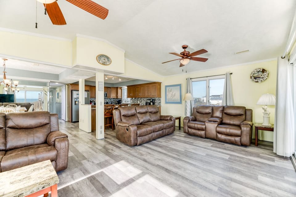 Mid Level Living Area