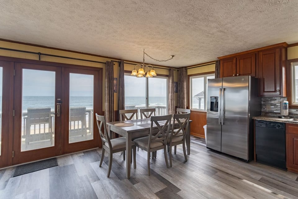 Mid Level Kitchen and Dining Area