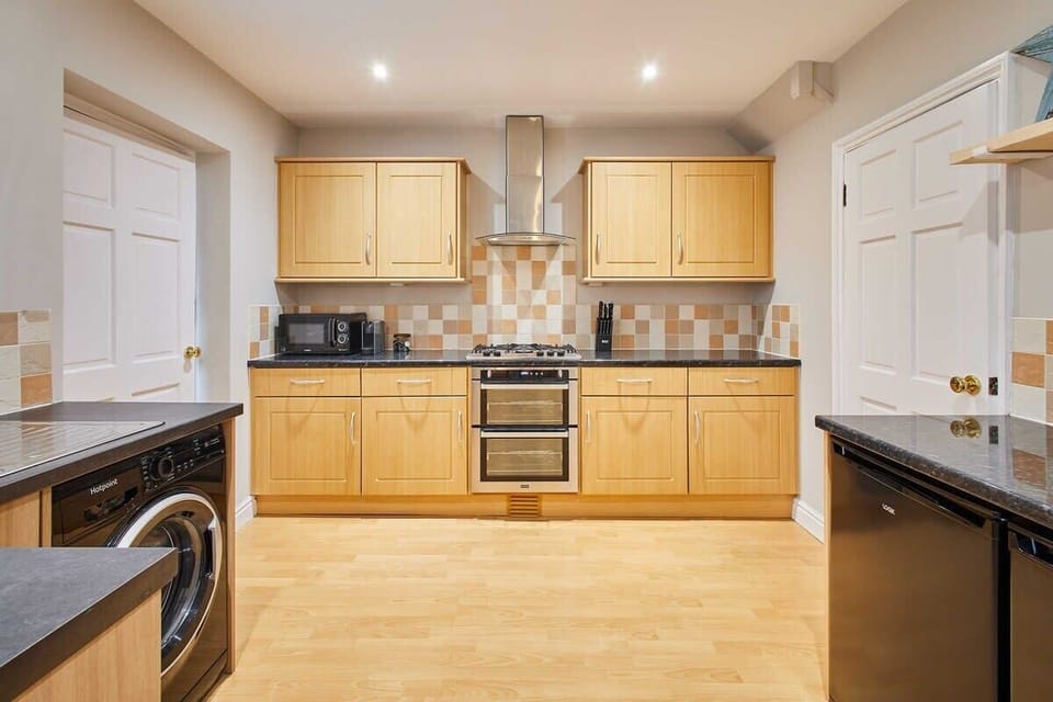 Esk View, Whitby - Host & Stay