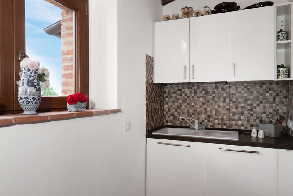 Autumn, Kitchen, Spring, Summer