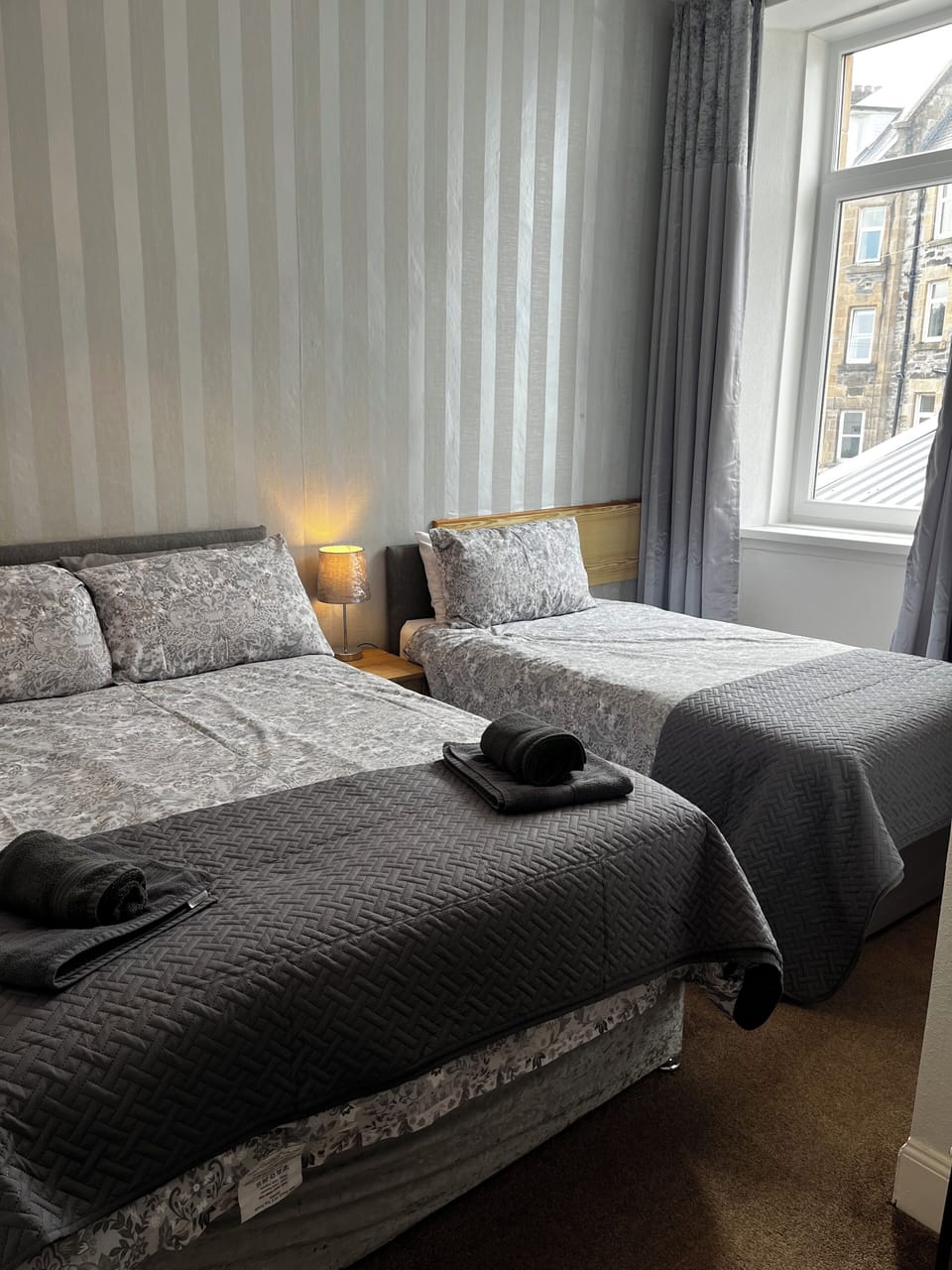 Signature Room | Laptop workspace, free WiFi