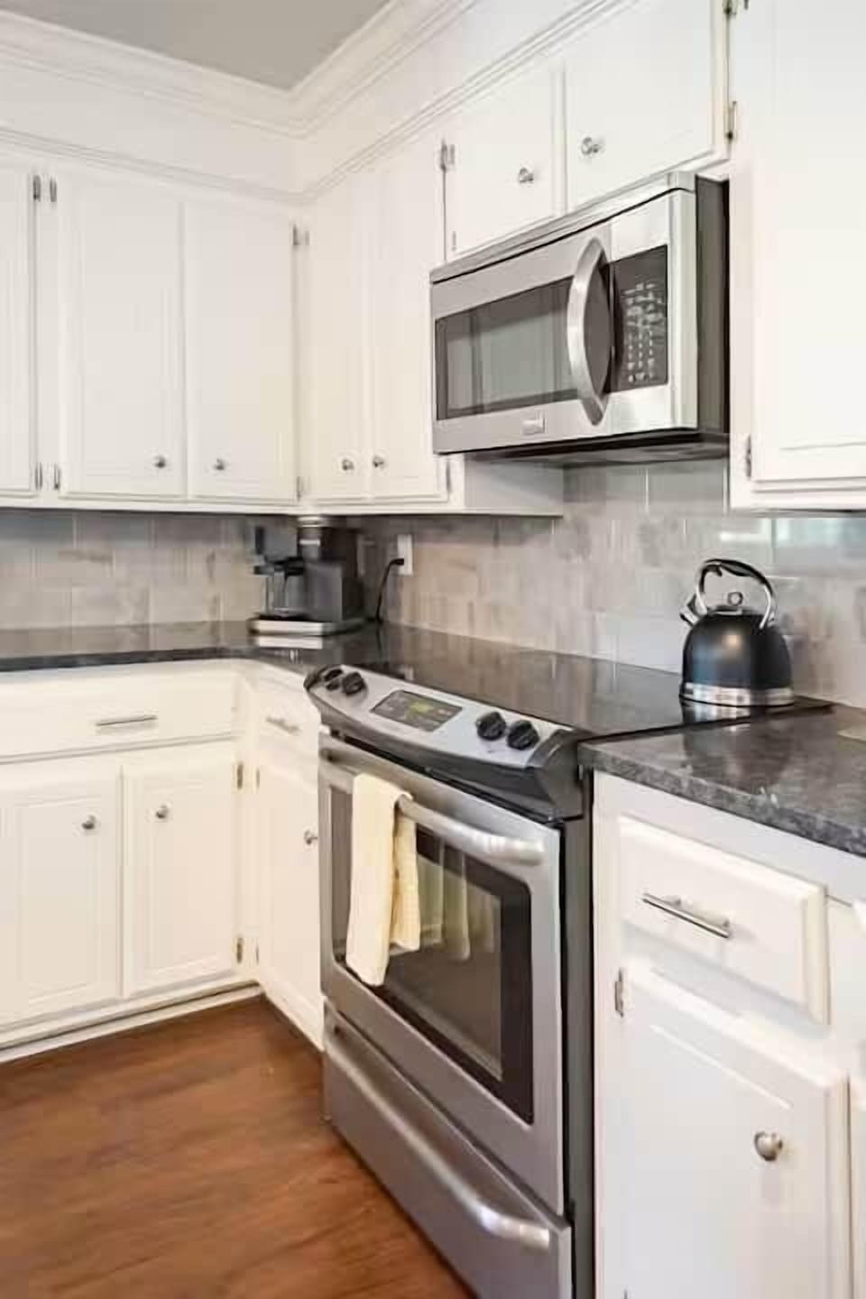 RO Kitchen 2
