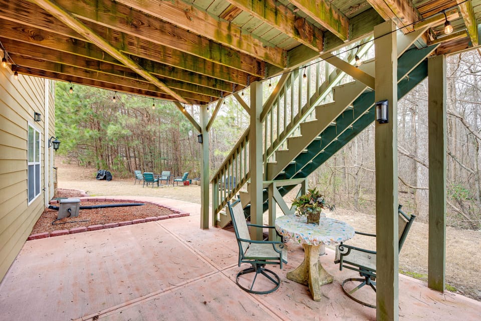 Patio | Outdoor Dining Area
