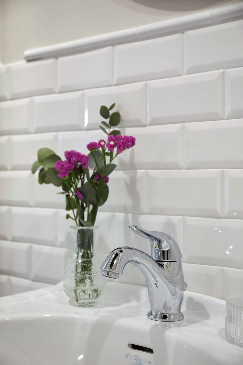Superior Double Room | Bathroom | Free toiletries, hair dryer, towels, soap
