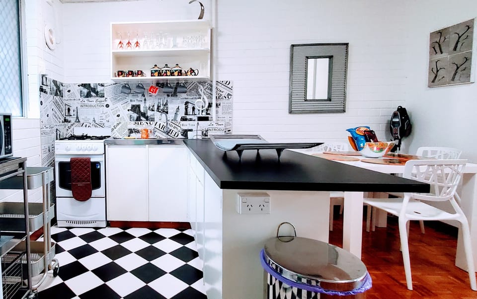 Kitchen, with gas stove and oven
