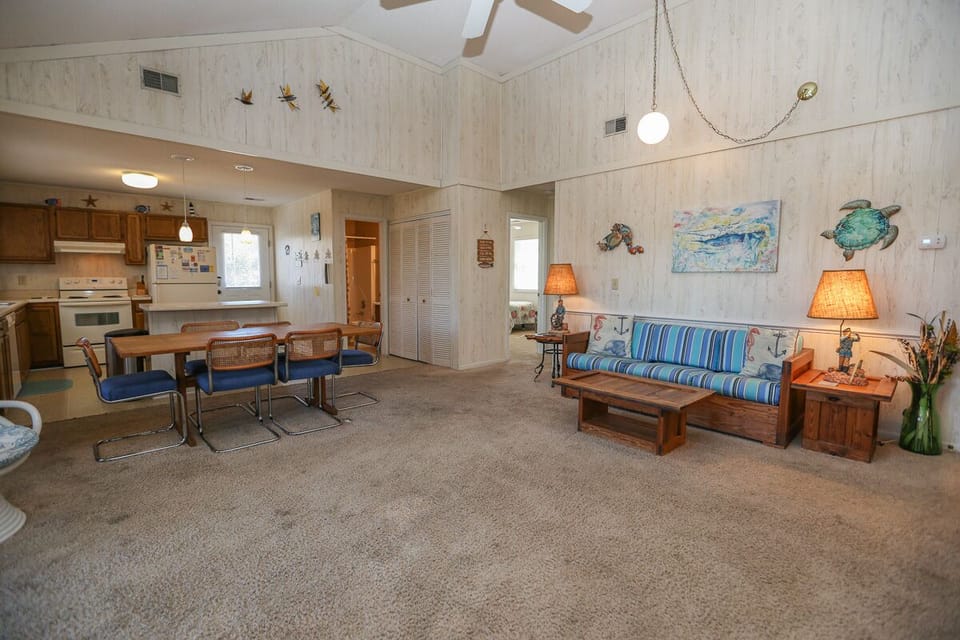 Great Room 2023