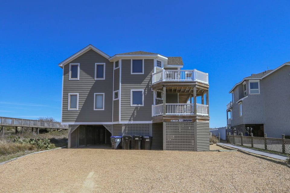 Oceanfront Outer Banks Vacation Rental 2022