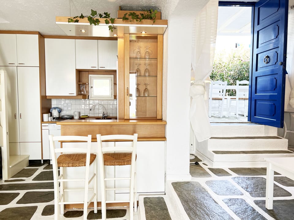 Family Duplex, Partial Ocean View | Private kitchen