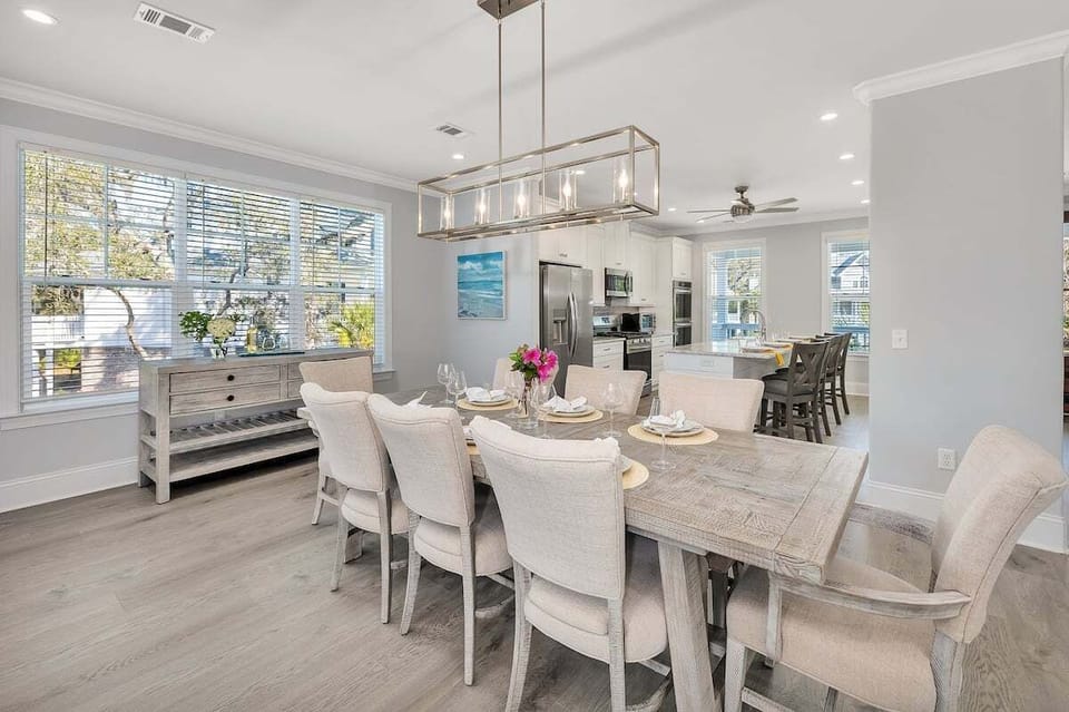 Open-concept kitchen and dining area with modern decor