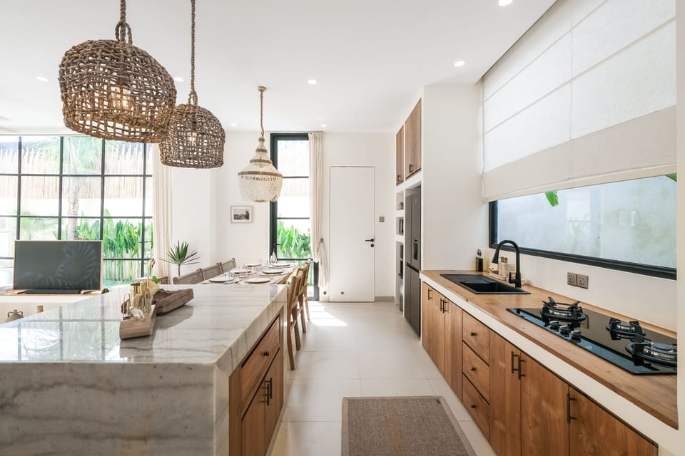 Villa | Private kitchen | Fridge, microwave, stovetop, coffee/tea maker