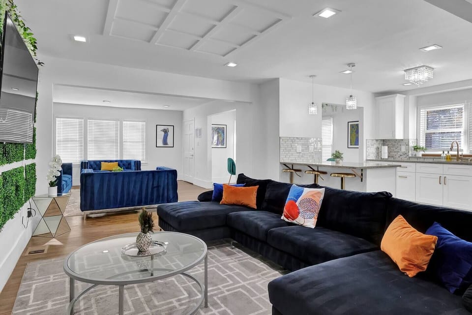 Relax in our huge and cozy living area—plenty of space to unwind and make yourself at home!

