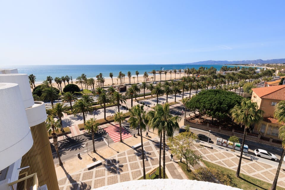Beach/ocean view