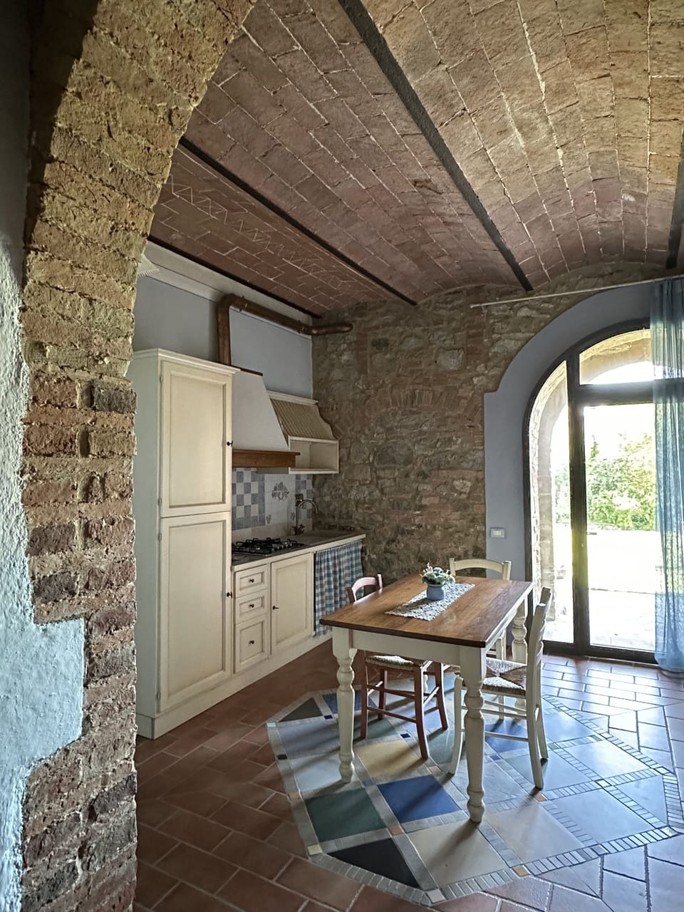 Apartment, 1 Bedroom | Private kitchen | Full-size fridge, stovetop, electric kettle, cookware/dishes/utensils