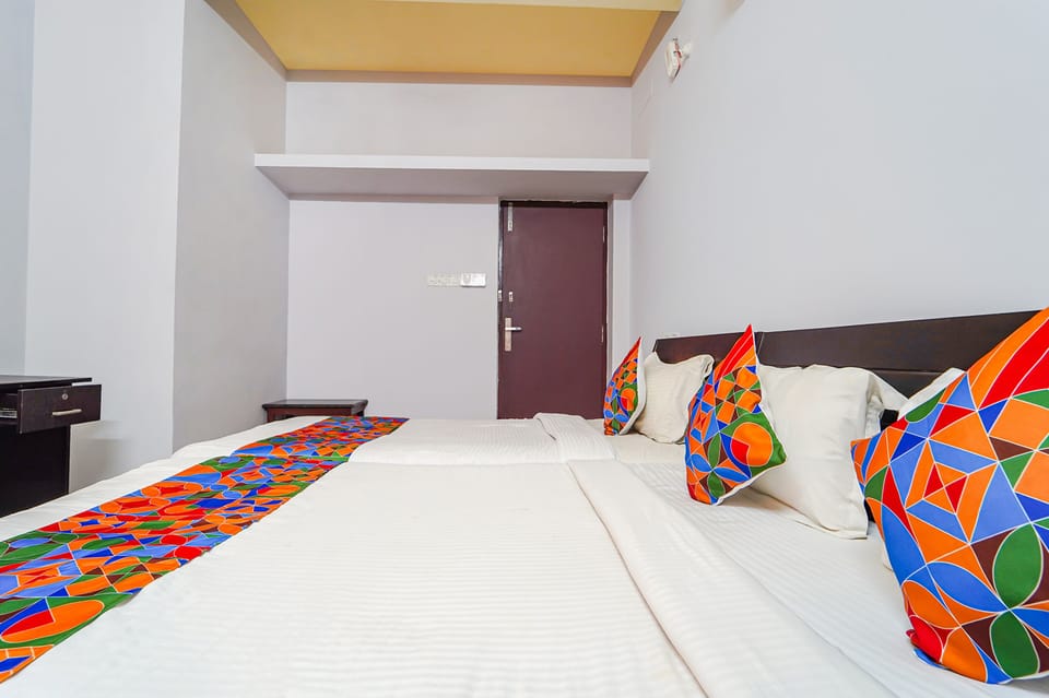 Egyptian cotton sheets, premium bedding, in-room safe, soundproofing