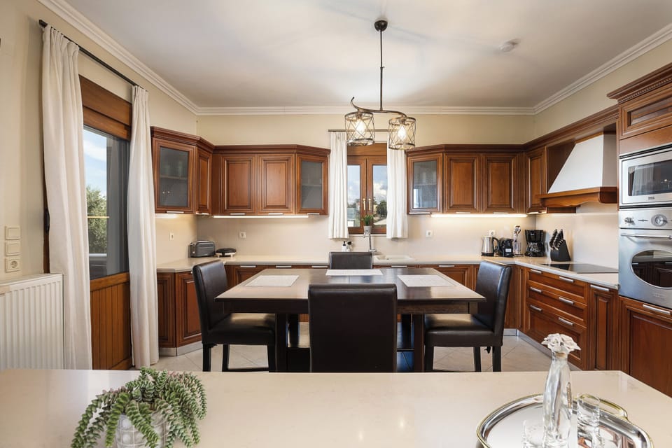 Family Villa | Private kitchen | Espresso maker, coffee/tea maker, electric kettle, toaster