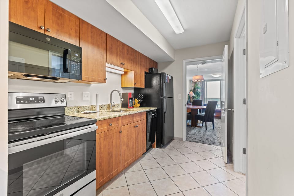 A fully stocked kitchen makes meal preparation a breeze.