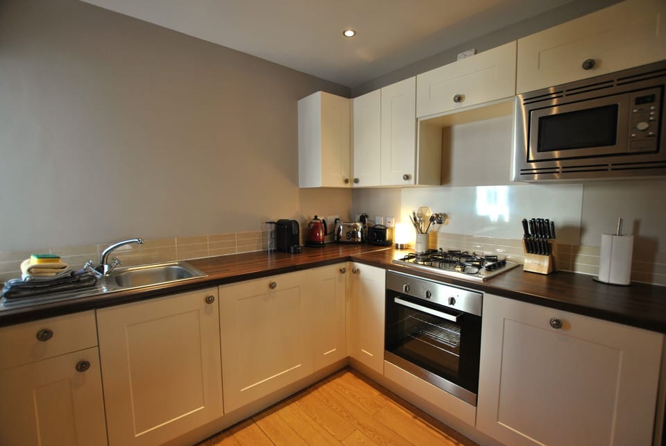 The kitchen is well-equipped