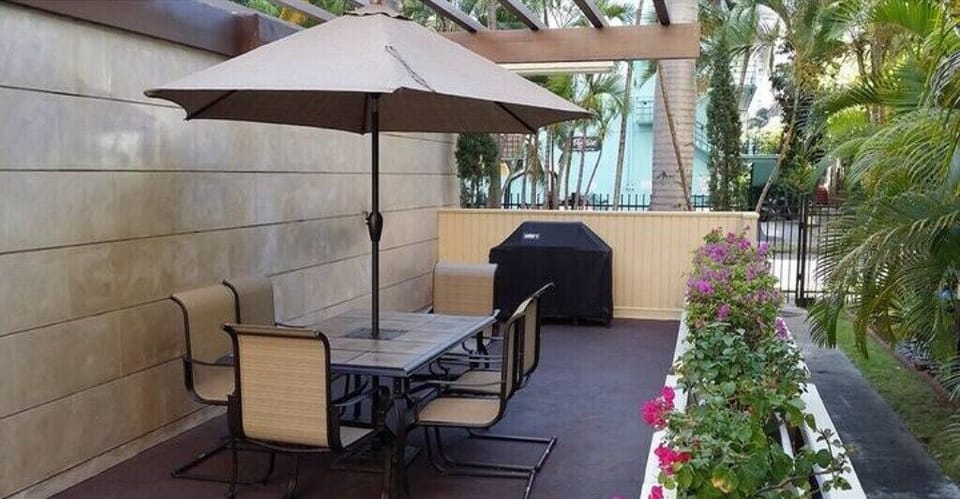 Barbecue area.