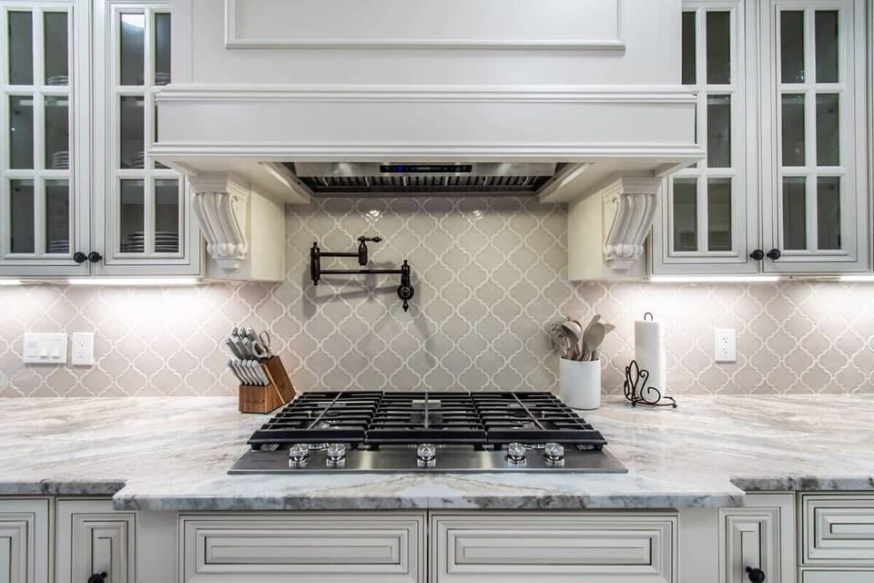 Full Kitchen - House 4237