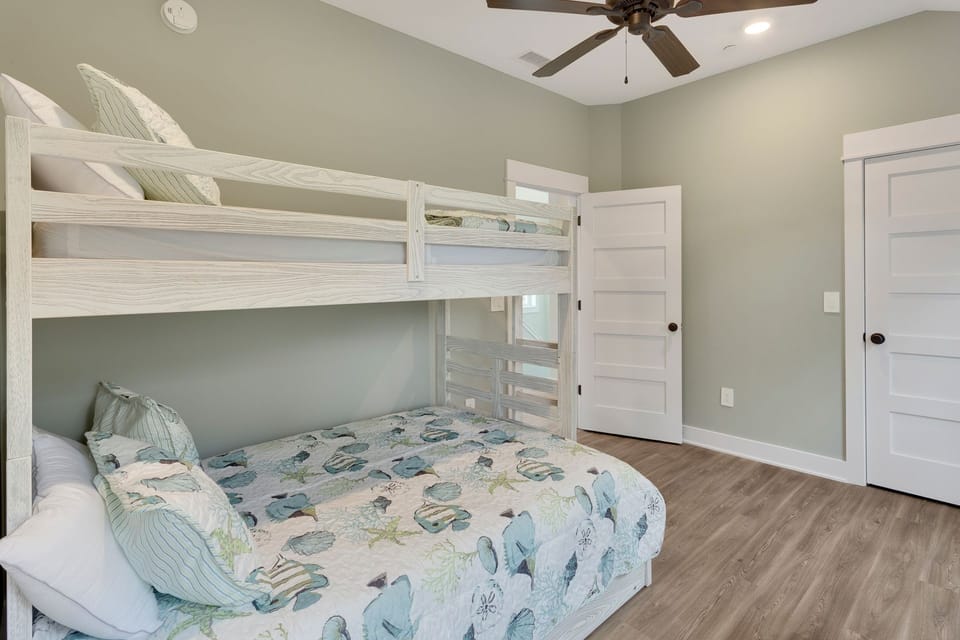 Get the kids settled into the Bunk Master Bedroom with a Pyramid Bunk & Trundle!