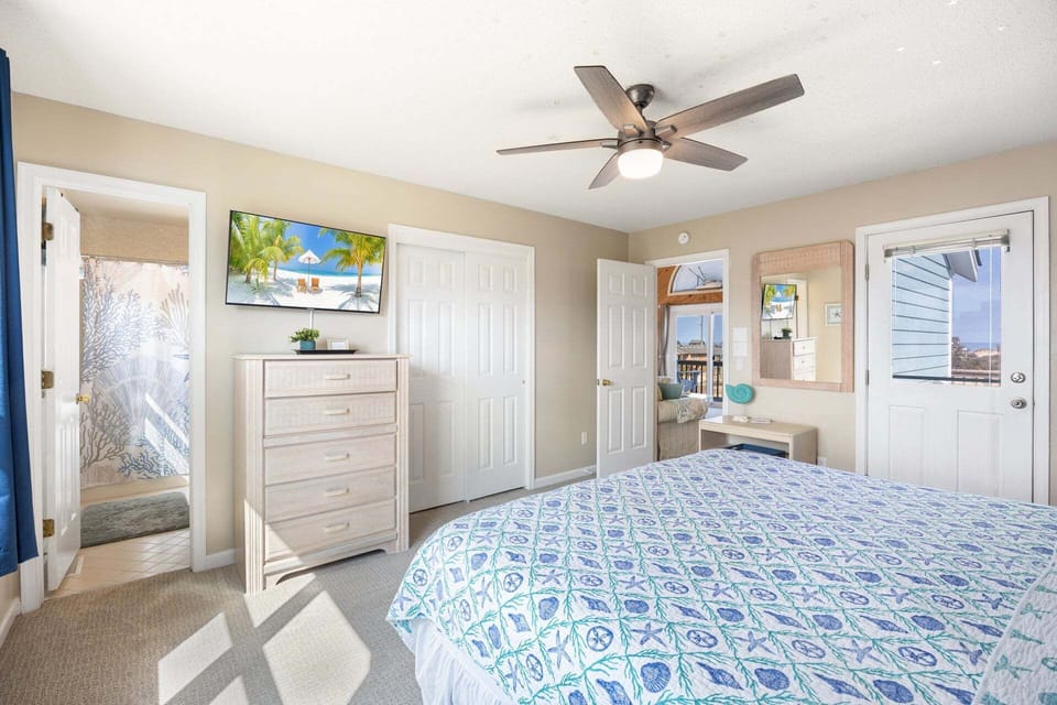 Top-level King bedroom with Ensuite private bathroom.