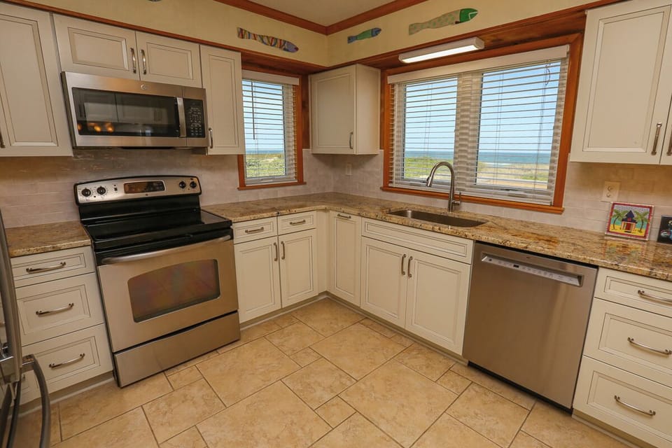 Kitchen 2025