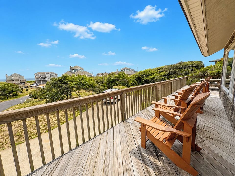 Sundeck 2026