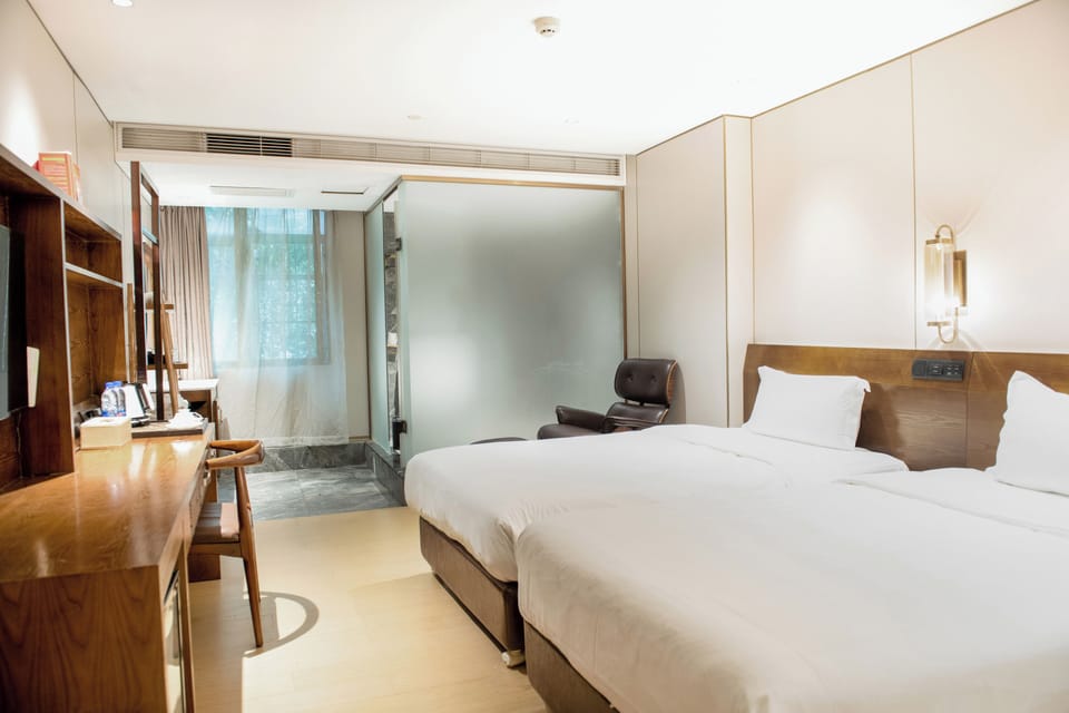 Twin Room | Premium bedding, individually decorated, individually furnished