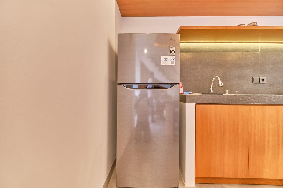 Coffee/tea maker, electric kettle