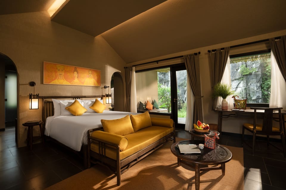 Tam Coc Villa | Hypo-allergenic bedding, free minibar, desk, laptop workspace