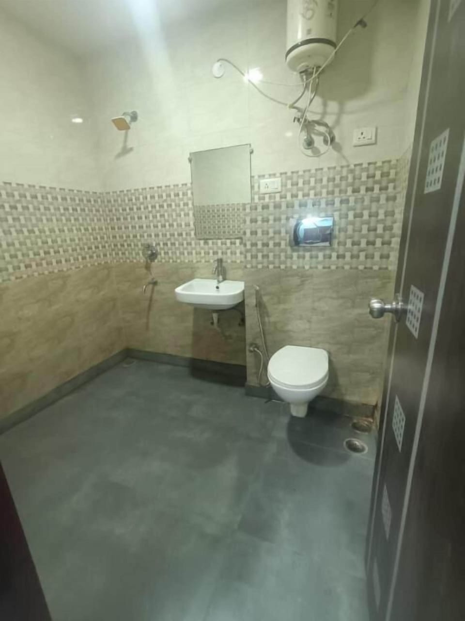 Deluxe Double Room | Bathroom
